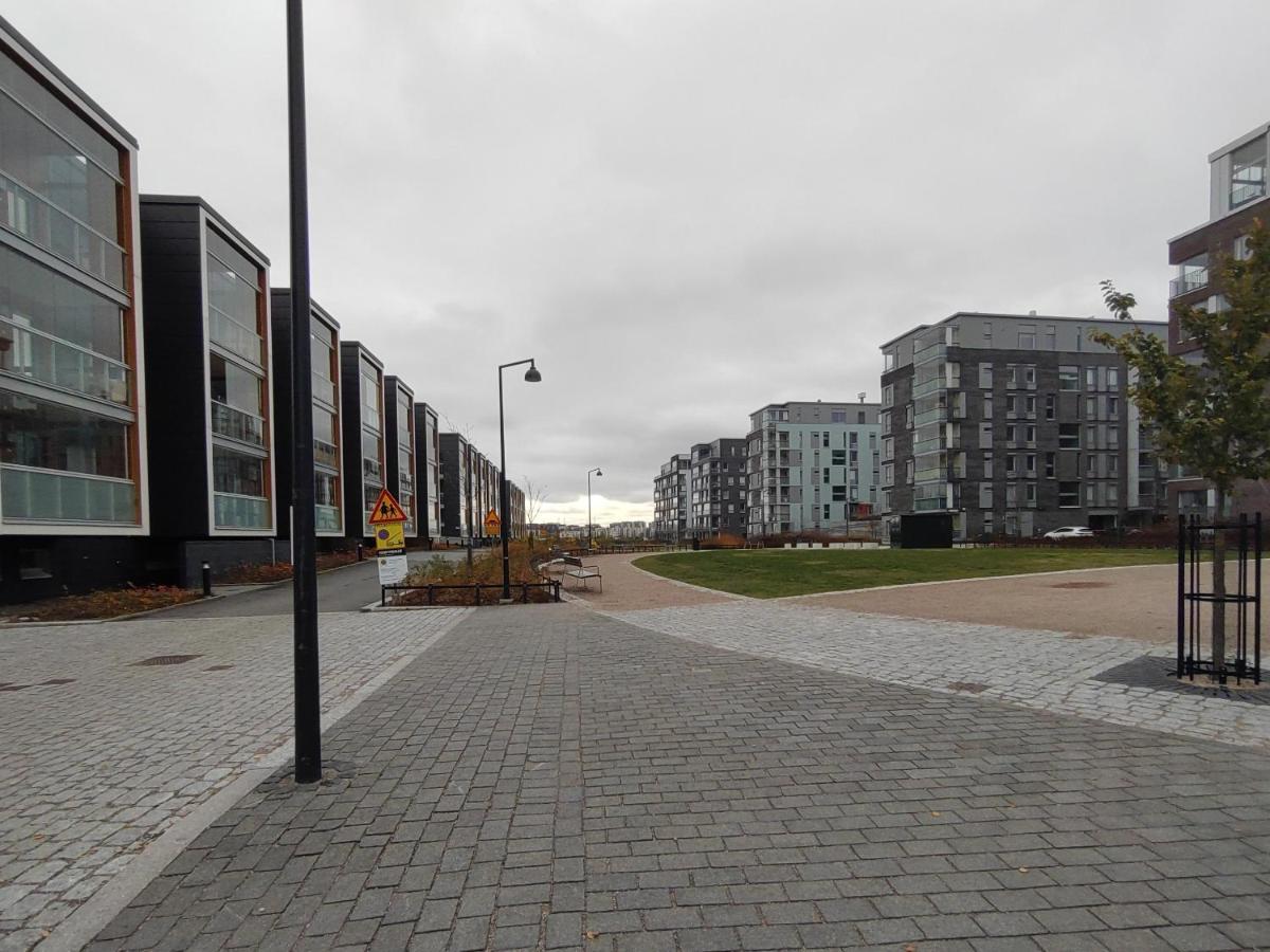 Apartamento Helsinki Penthouse Near The West Harbor Exterior foto